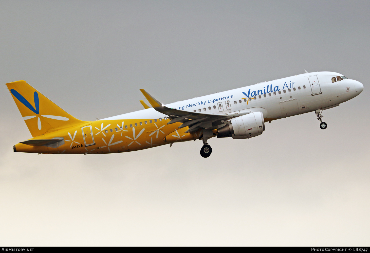 Aircraft Photo of JA14VA | Airbus A320-214 | Vanilla Air | AirHistory.net #372232