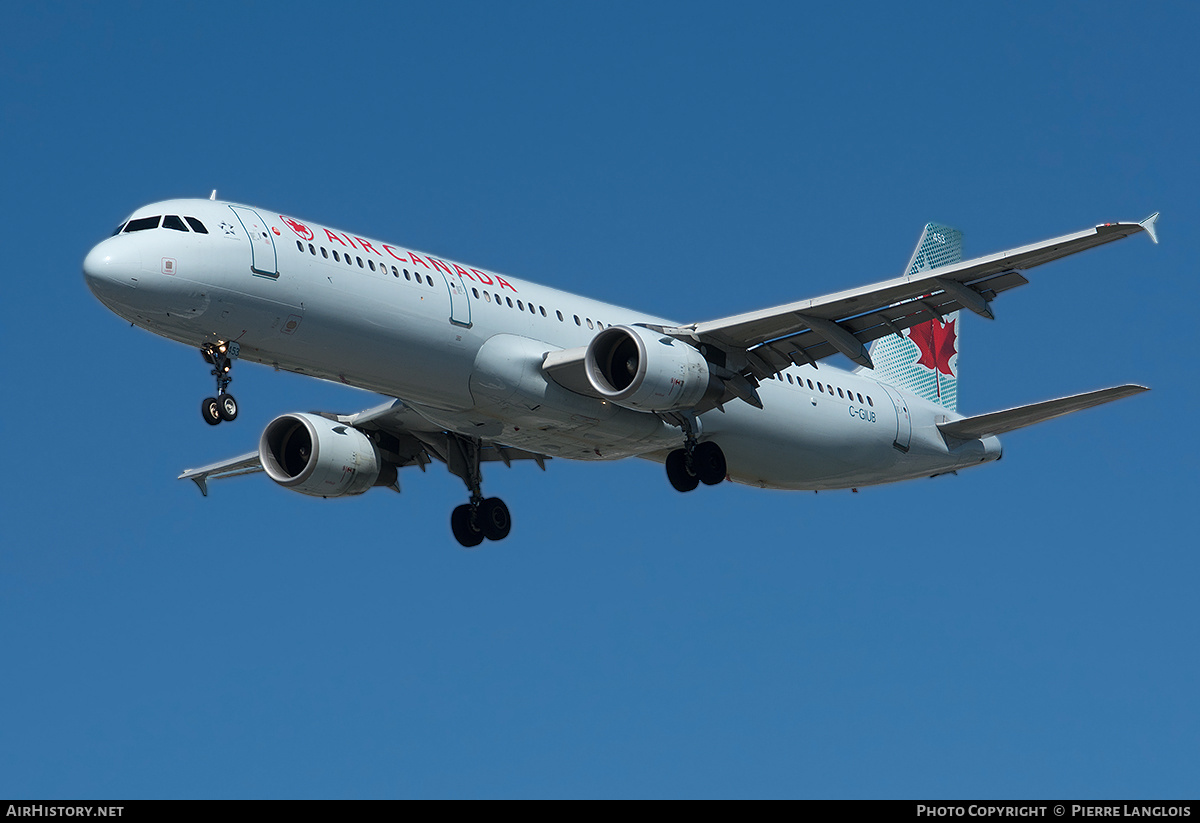 Aircraft Photo of C-GIUB | Airbus A321-211 | Air Canada | AirHistory.net #372282