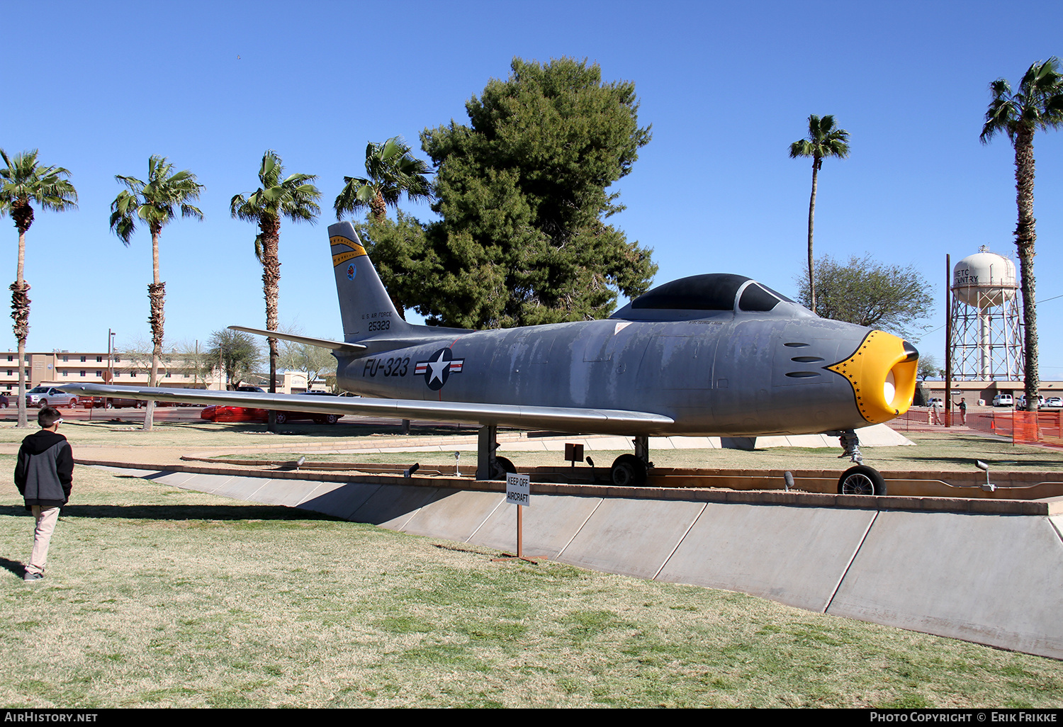 Aircraft Photo of 52-5325 | North American F-86F Sabre | USA - Air Force | AirHistory.net #372305