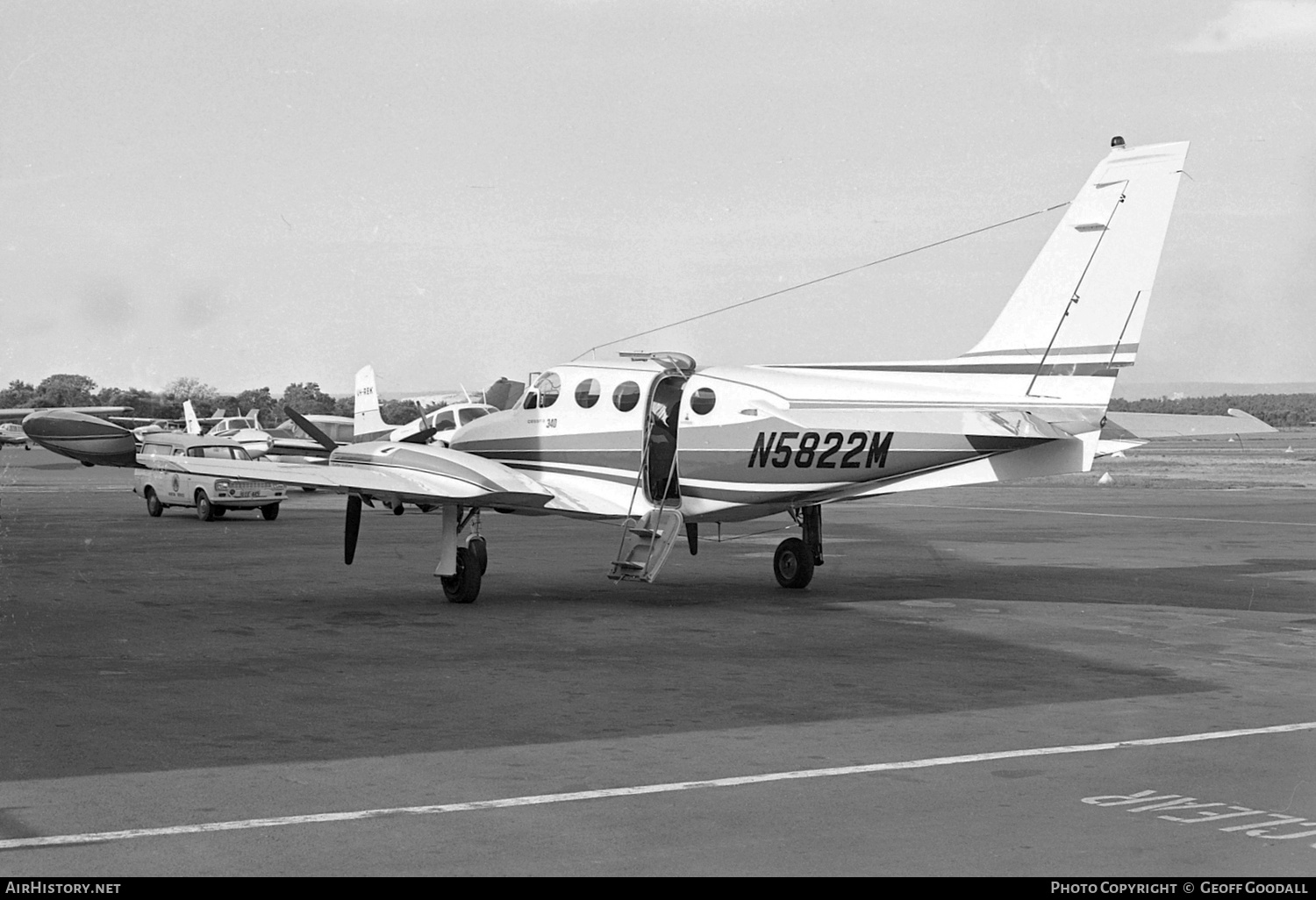 Aircraft Photo of N5822M | Cessna 340 | AirHistory.net #372307