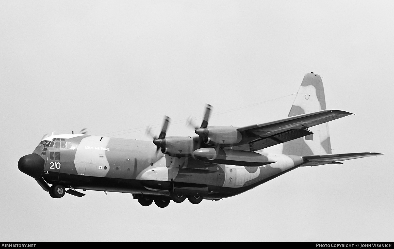Aircraft Photo of XV210 | Lockheed C-130K Hercules C1 (L-382) | UK - Air Force | AirHistory.net #372327