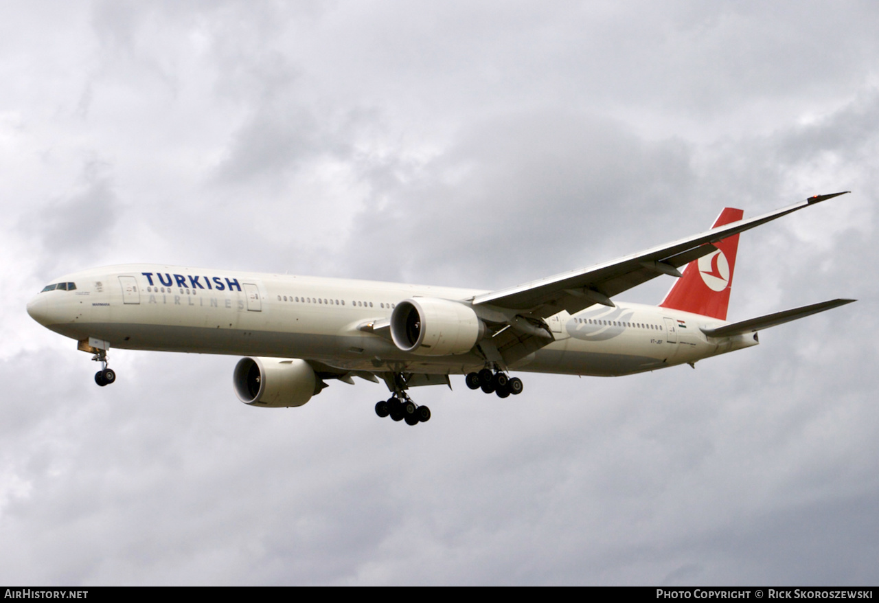 Aircraft Photo of VT-JEF | Boeing 777-35R/ER | Turkish Airlines | AirHistory.net #372346