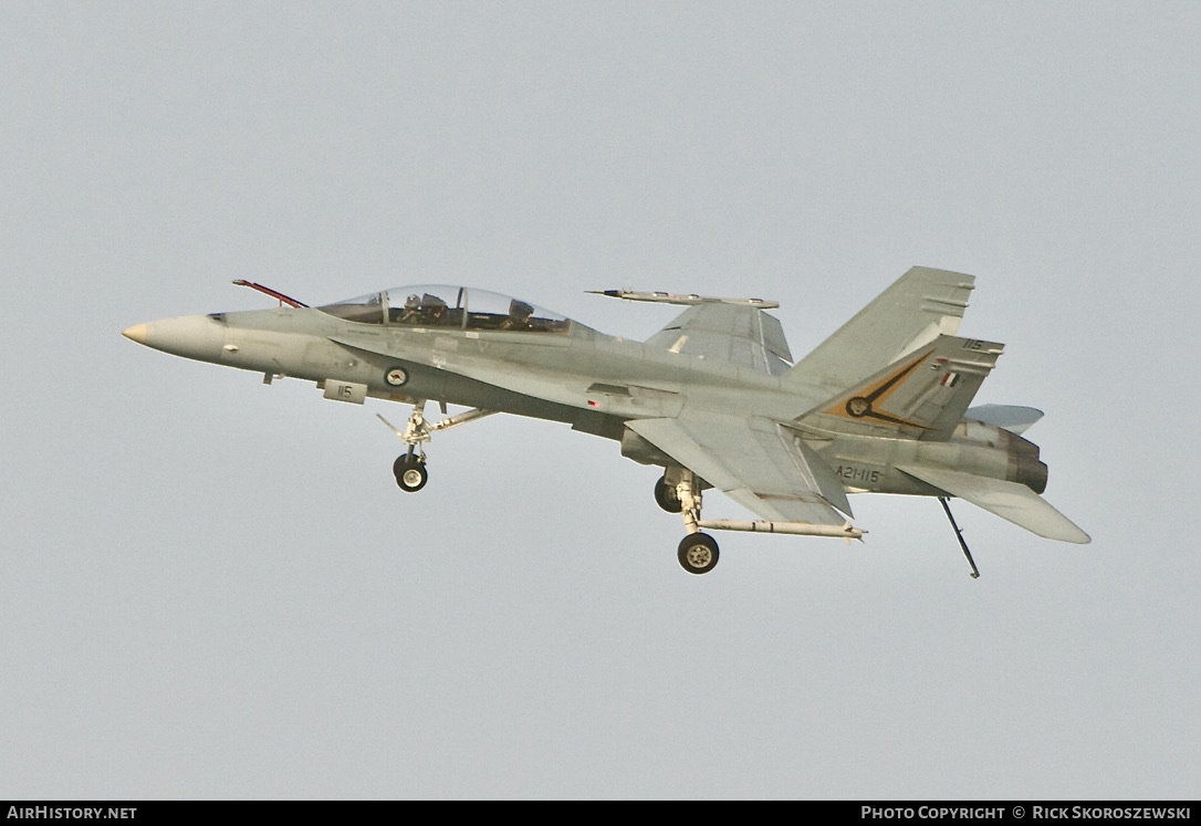 Aircraft Photo of A21-115 | McDonnell Douglas F/A-18B Hornet | Australia - Air Force | AirHistory.net #372430