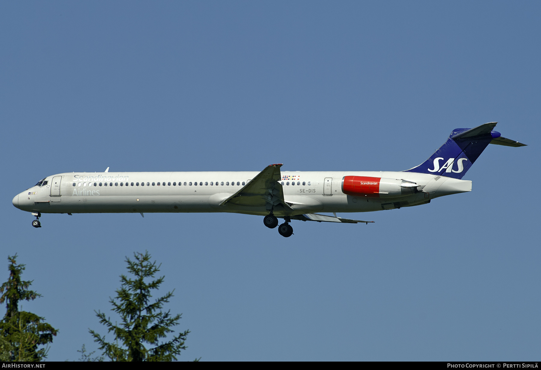 Aircraft Photo of SE-DIS | McDonnell Douglas MD-82 (DC-9-82) | Scandinavian Airlines - SAS | AirHistory.net #372461
