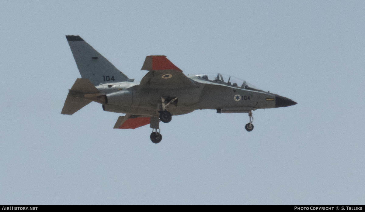 Aircraft Photo of 104 | Alenia Master M346i Lavi | Israel - Air Force | AirHistory.net #372468