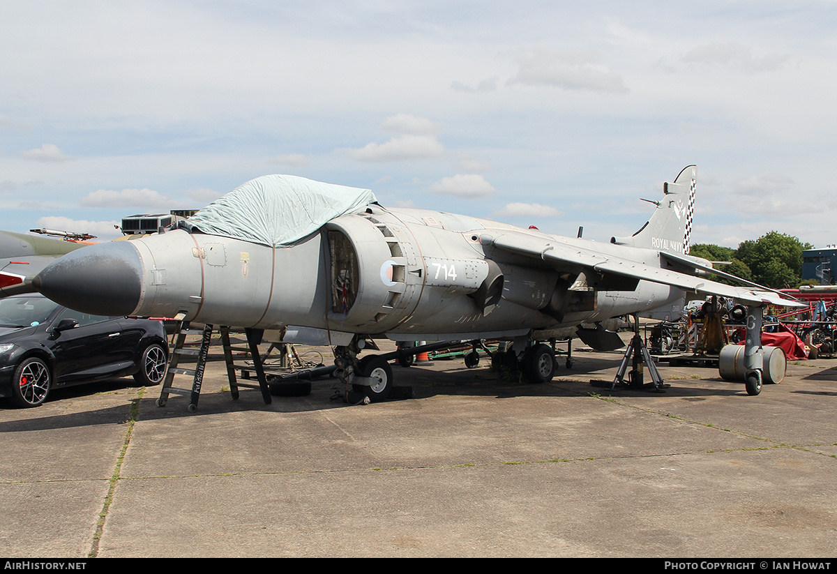 Aircraft Photo of ZD610 | British Aerospace Sea Harrier FA2 | UK - Navy | AirHistory.net #372723