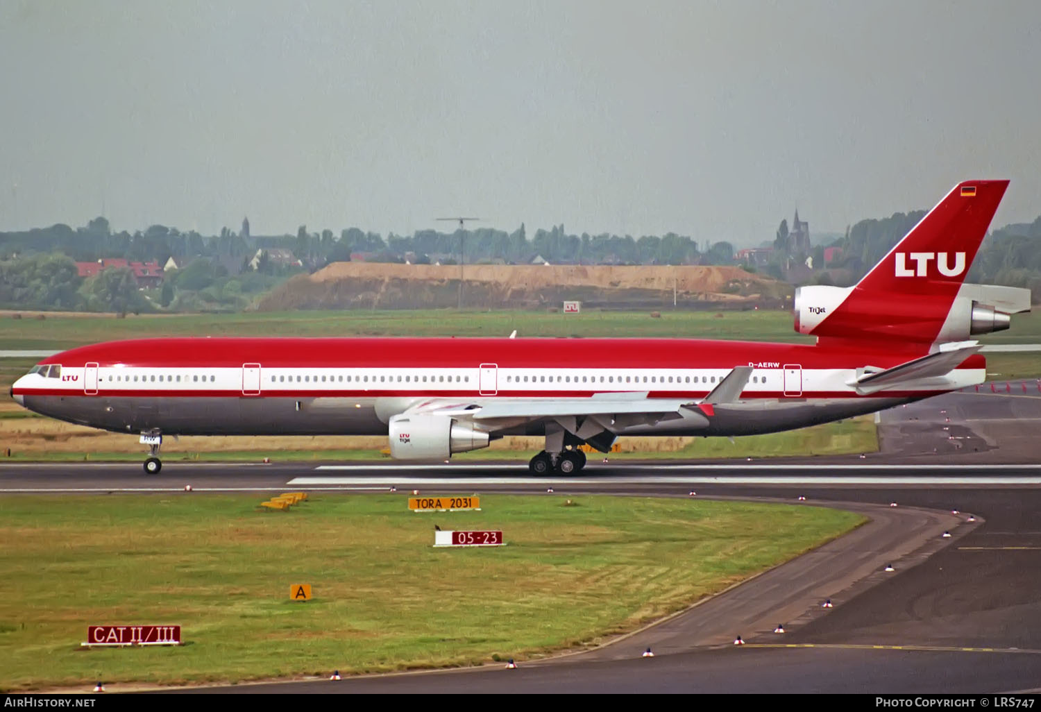 Aircraft Photo of D-AERW | McDonnell Douglas MD-11 | LTU - Lufttransport-Unternehmen | AirHistory.net #372746