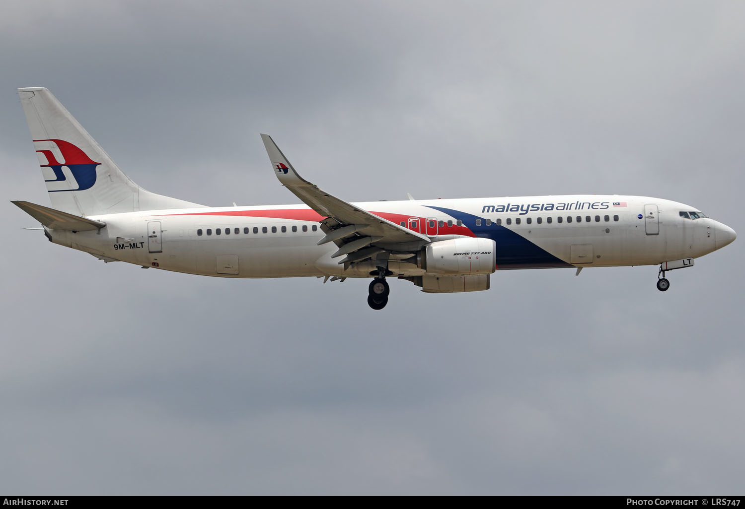 Aircraft Photo of 9M-MLT | Boeing 737-8H6 | Malaysia Airlines | AirHistory.net #372752