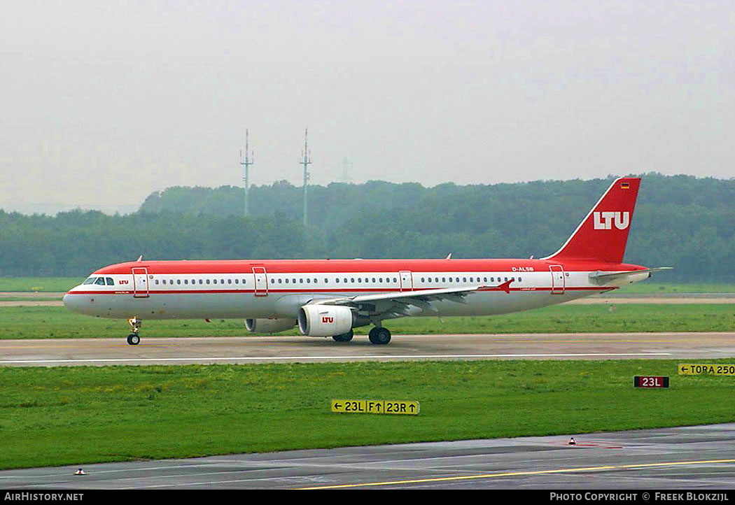 Aircraft Photo of D-ALSB | Airbus A321-211 | LTU - Lufttransport-Unternehmen | AirHistory.net #372793