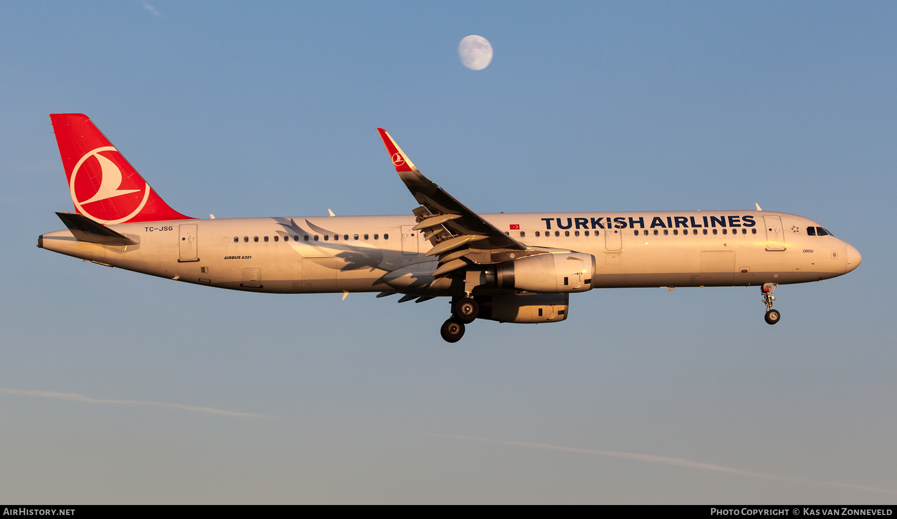 Aircraft Photo of TC-JSG | Airbus A321-231 | Turkish Airlines | AirHistory.net #372799