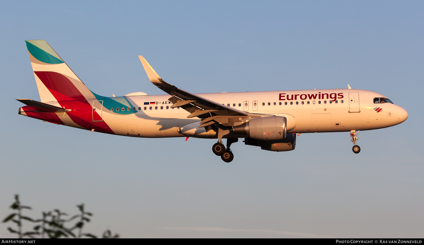 Aircraft Photo of D-AEWR | Airbus A320-214 | Eurowings | AirHistory.net #372802