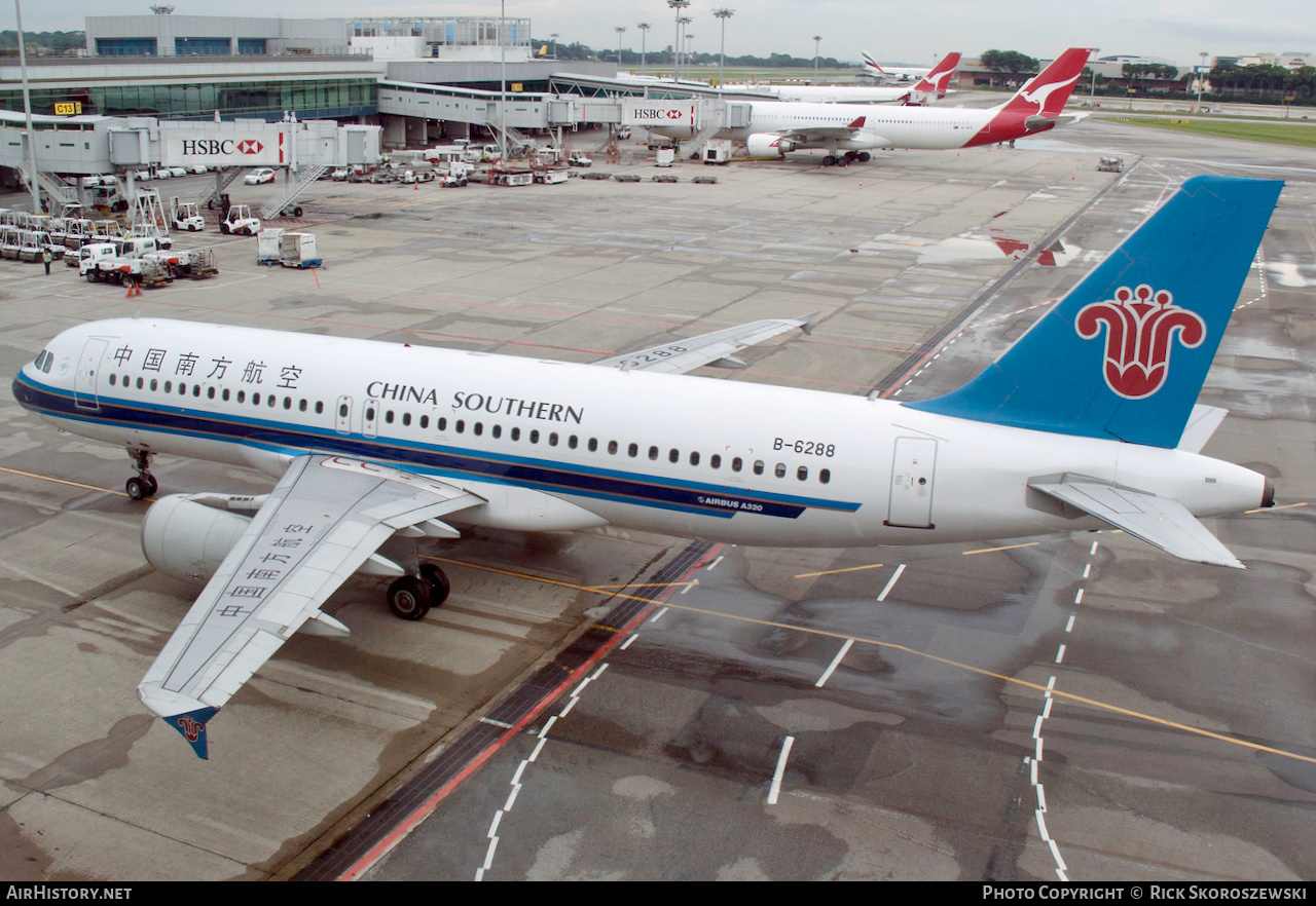 Aircraft Photo of B-6288 | Airbus A320-214 | China Southern Airlines | AirHistory.net #372849
