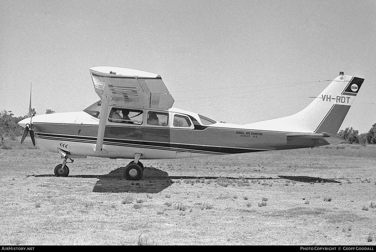 Aircraft Photo of VH-RDT | Cessna T210F Turbo Centurion | Boxall Air Charter | AirHistory.net #372860