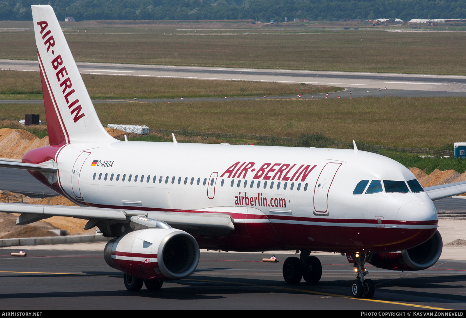 Aircraft Photo of D-ABGA | Airbus A319-132 | Air Berlin | AirHistory.net #372862