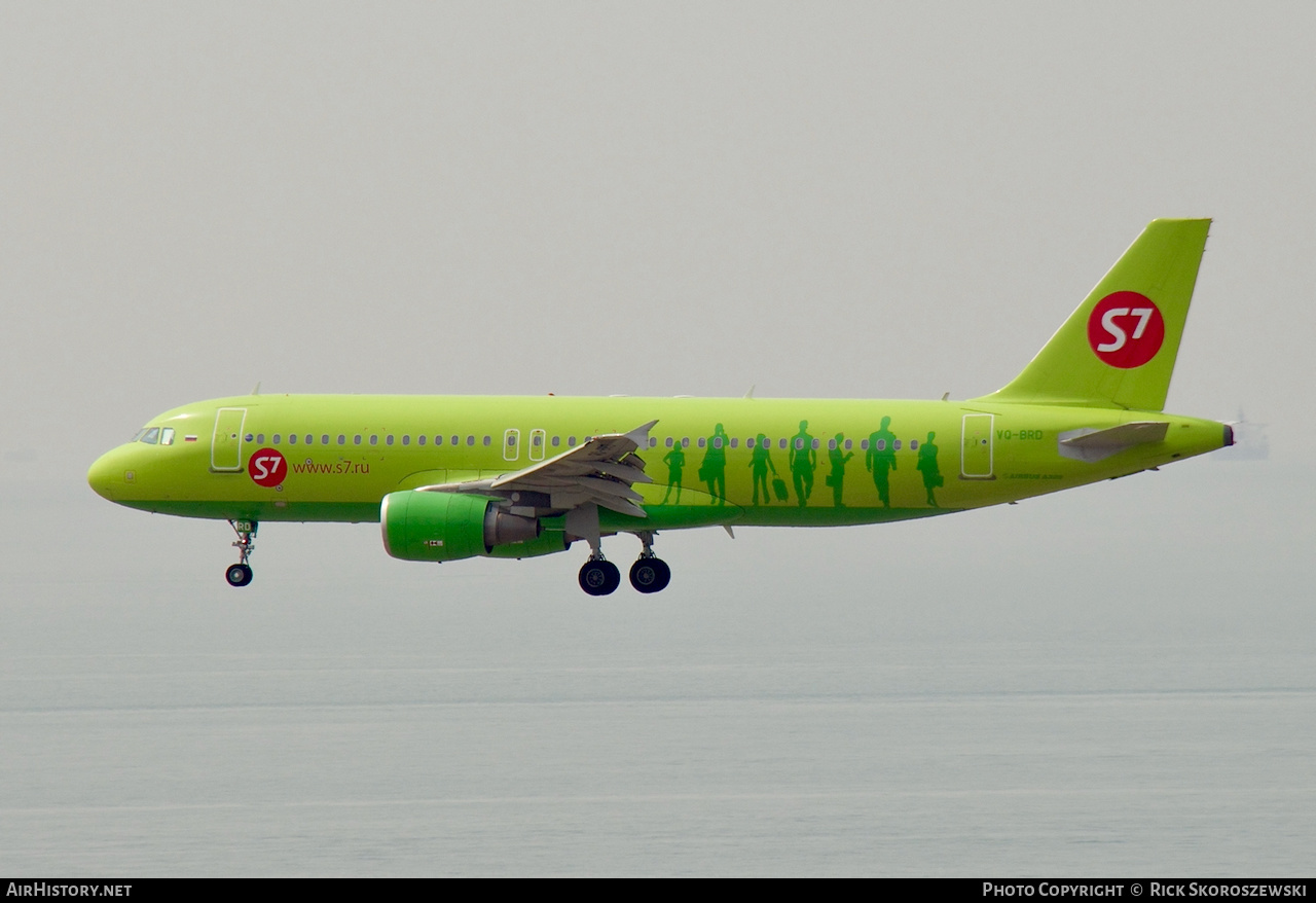 Aircraft Photo of VQ-BRD | Airbus A320-214 | S7 Airlines | AirHistory.net #372934