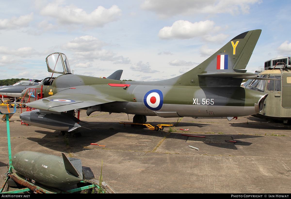 Aircraft Photo of XL565 | Hawker Hunter T8 | UK - Air Force | AirHistory.net #372941