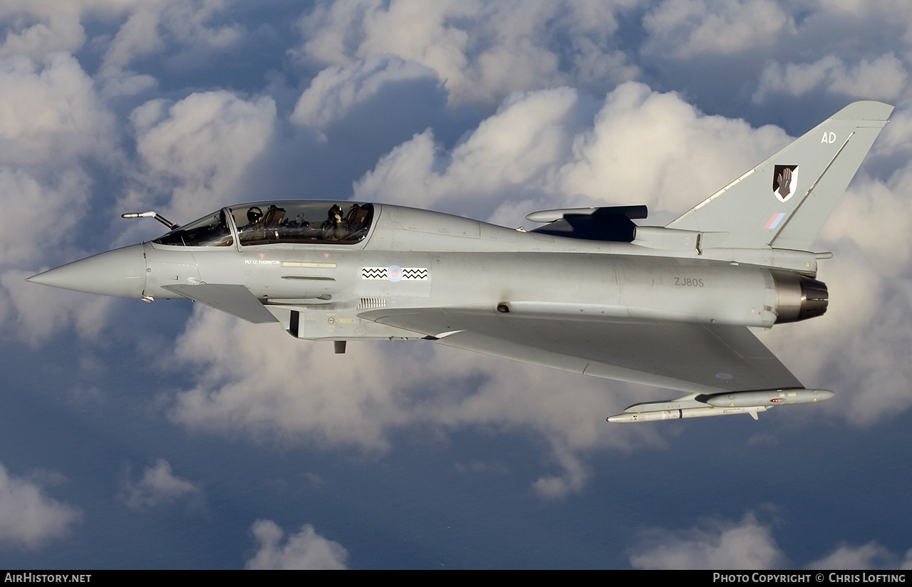 Aircraft Photo of ZJ805 | Eurofighter EF-2000 Typhoon T1 | UK - Air Force | AirHistory.net #372952