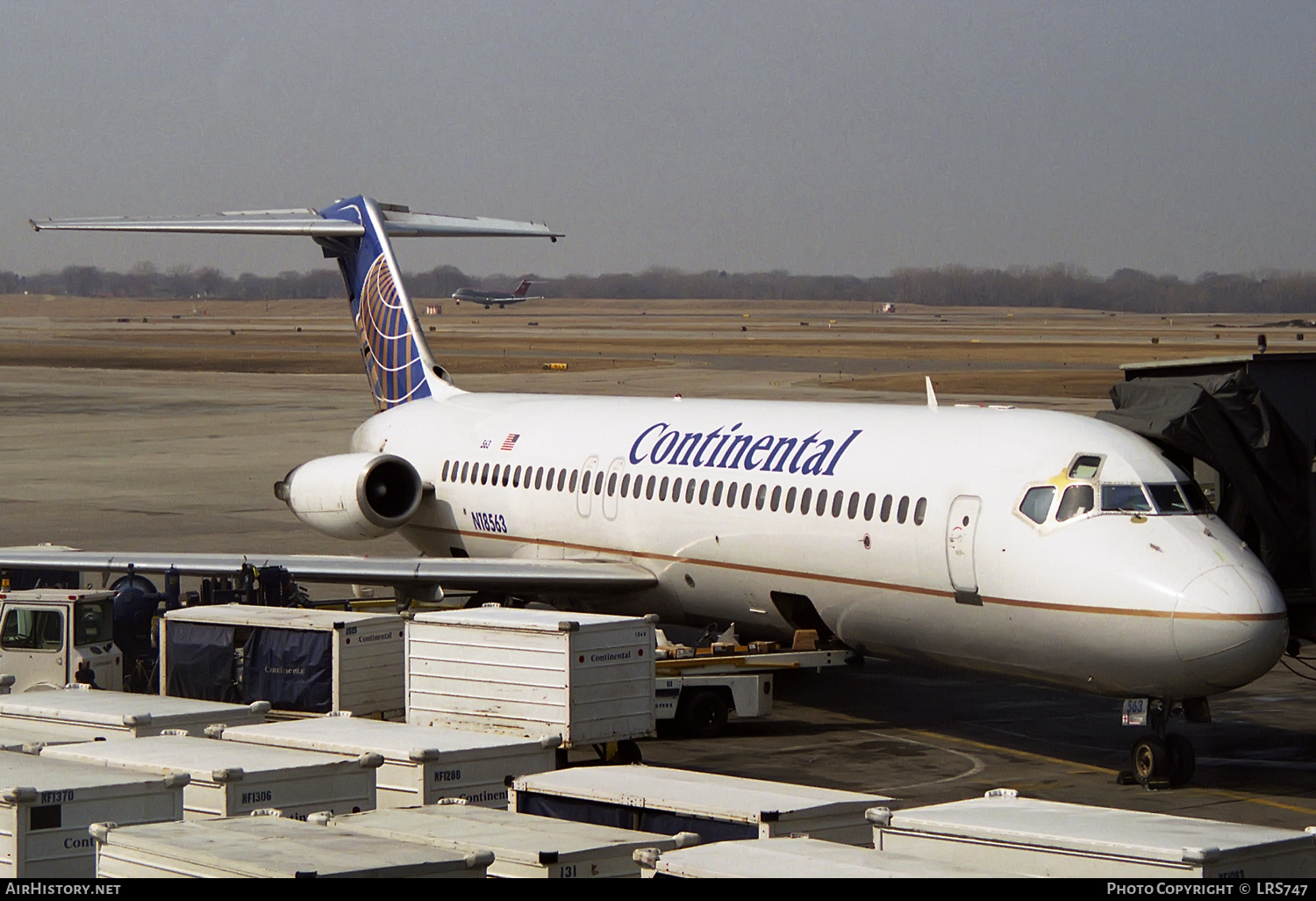 Aircraft Photo of N18563 | McDonnell Douglas DC-9-31 | Continental Airlines | AirHistory.net #372954