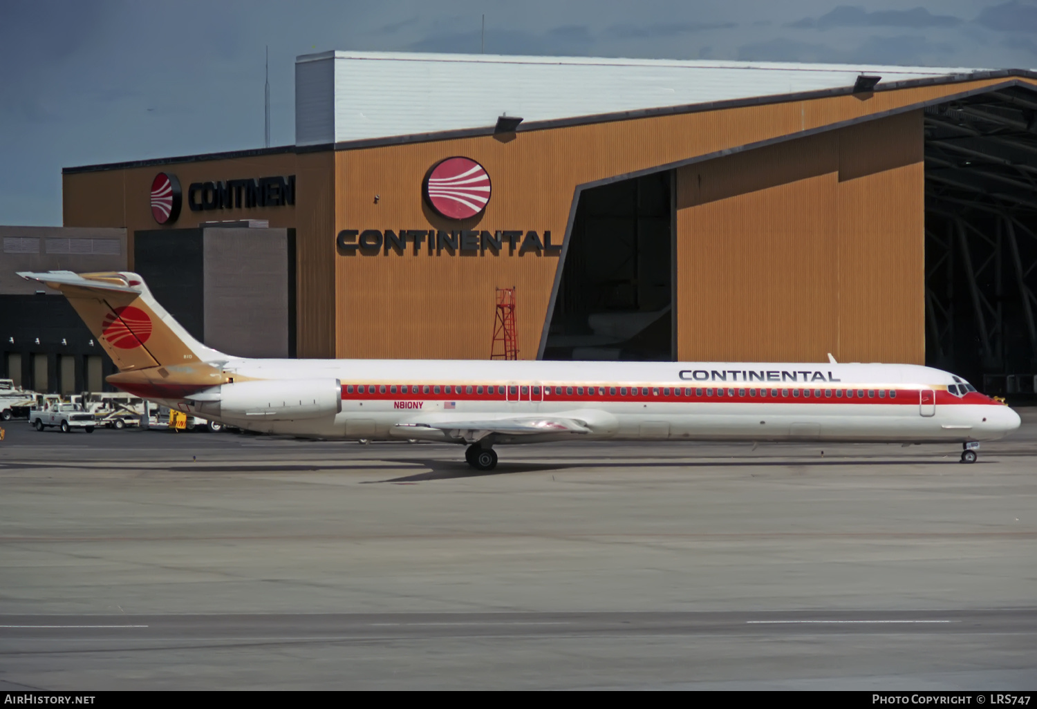 Aircraft Photo of N810NY | McDonnell Douglas MD-82 (DC-9-82) | Continental Airlines | AirHistory.net #372970