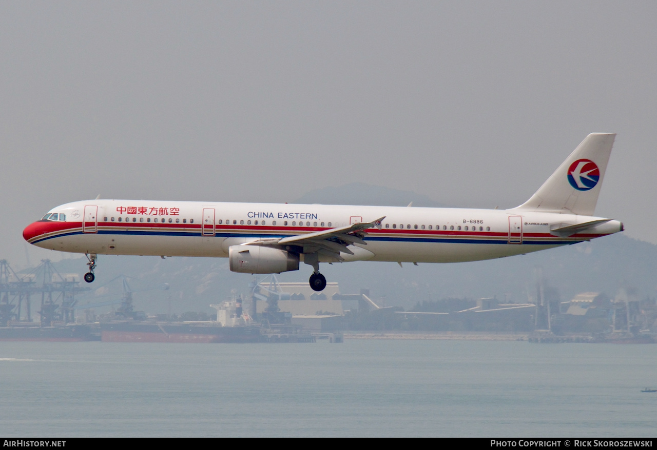Aircraft Photo of B-6886 | Airbus A321-231 | China Eastern Airlines | AirHistory.net #373002