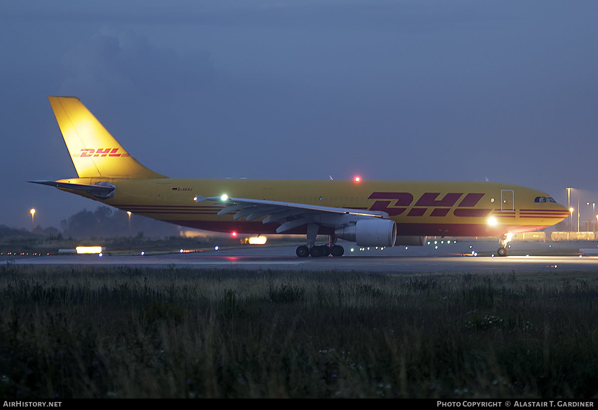 Aircraft Photo of D-AEAJ | Airbus A300F4-622R(F) | DHL International | AirHistory.net #373021