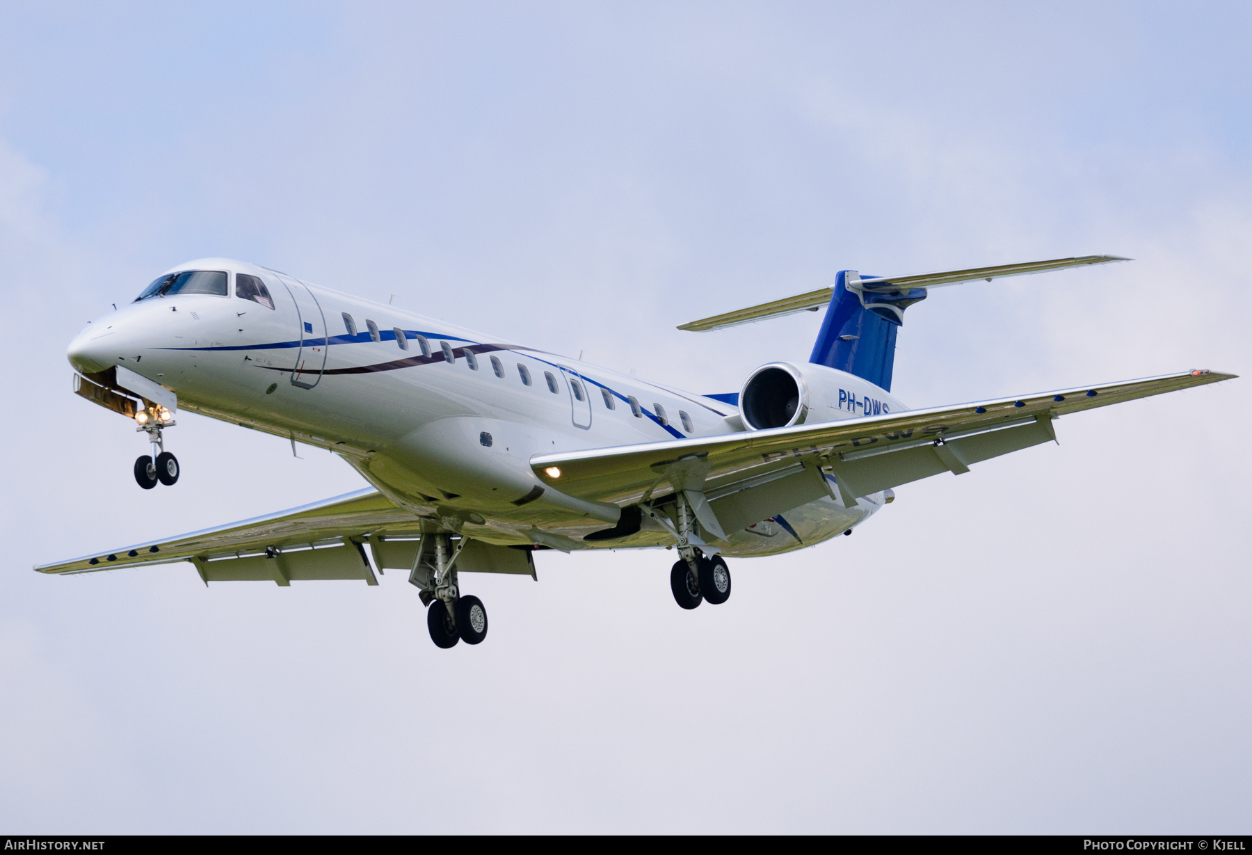 Aircraft Photo of PH-DWS | Embraer ERJ-135LR (EMB-135LR) | ACE - Air Charters Europe | AirHistory.net #373056