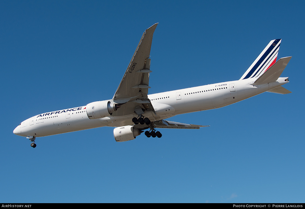 Aircraft Photo of F-GNZQ | Boeing 777-328/ER | Air France | AirHistory.net #373063