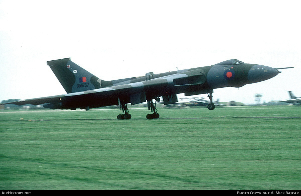 Aircraft Photo of XM657 | Avro 698 Vulcan B.2 | UK - Air Force | AirHistory.net #373149