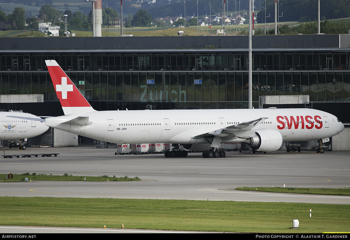 Aircraft Photo of HB-JNH | Boeing 777-300/ER | Swiss International Air Lines | AirHistory.net #373214