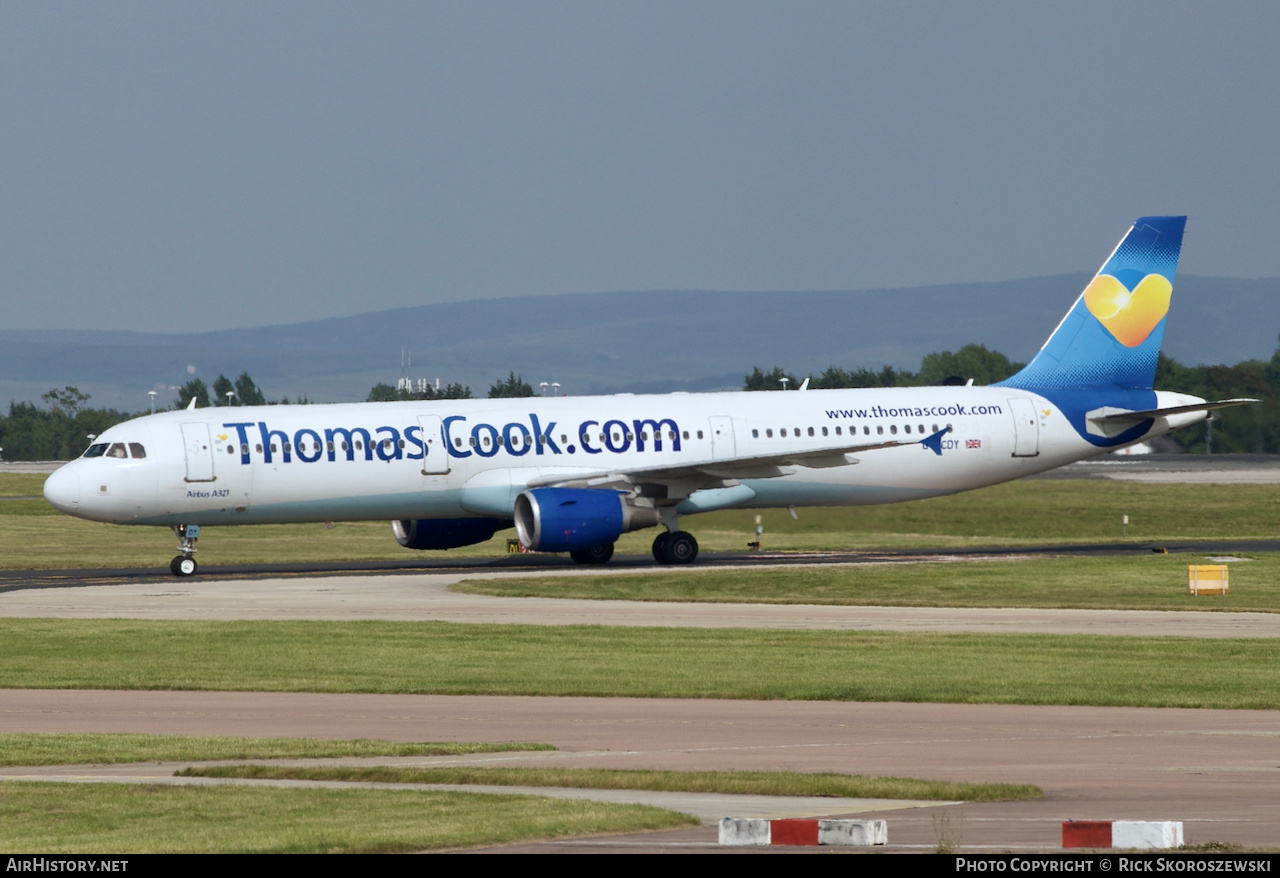 Aircraft Photo of G-TCDY | Airbus A321-211 | Thomas Cook Airlines | AirHistory.net #373258