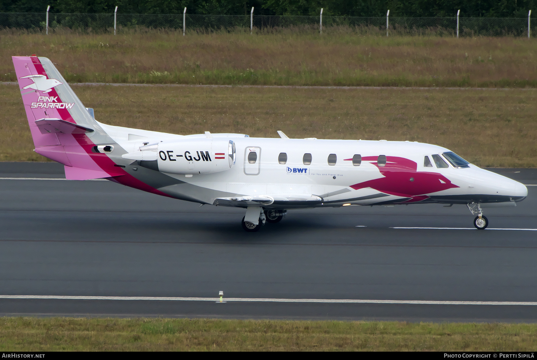 Aircraft Photo of OE-GJM | Cessna 560XL Citation XLS | Pink Sparrow | AirHistory.net #373366