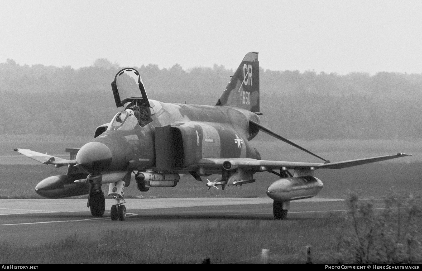 Aircraft Photo of 74-0650 / AF74-650 | McDonnell Douglas F-4E Phantom II | USA - Air Force | AirHistory.net #373410
