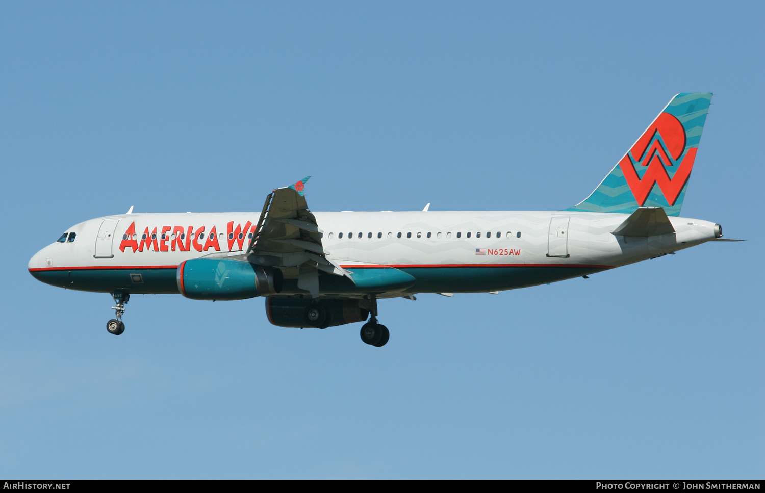 Aircraft Photo of N625AW | Airbus A320-231 | America West Airlines | AirHistory.net #373453
