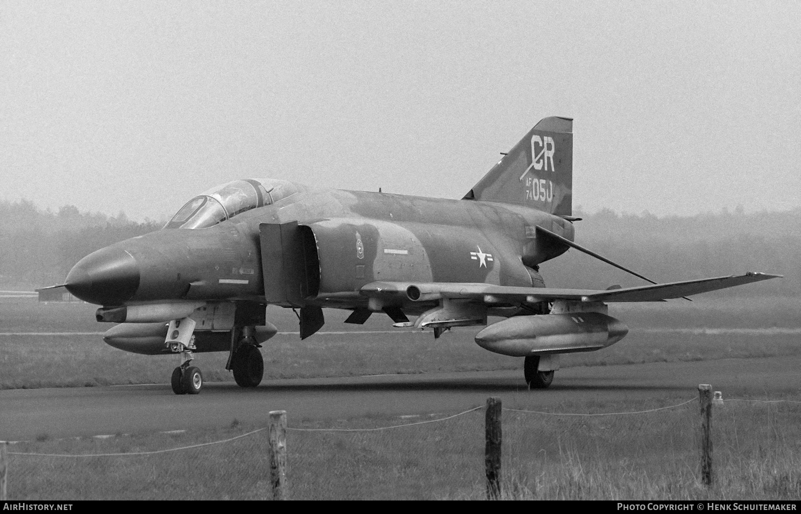Aircraft Photo of 74-1050 / AF74-050 | McDonnell Douglas F-4E Phantom II | USA - Air Force | AirHistory.net #373487