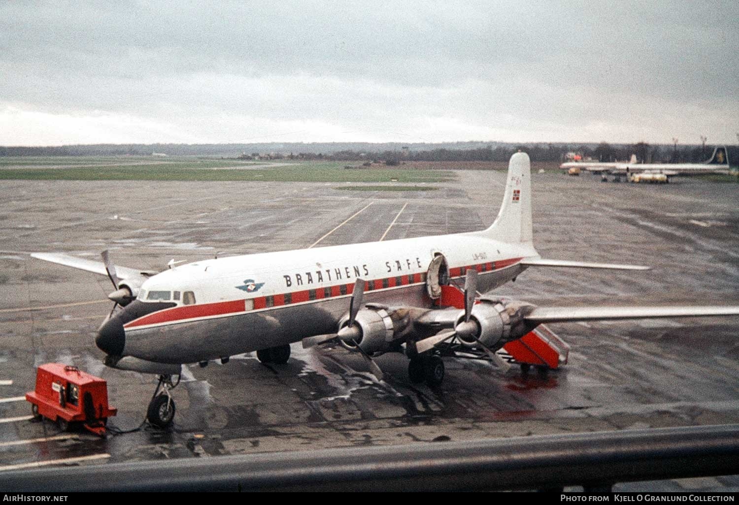 Aircraft Photo of LN-SUT | Douglas DC-6B | Braathens SAFE | AirHistory.net #373523