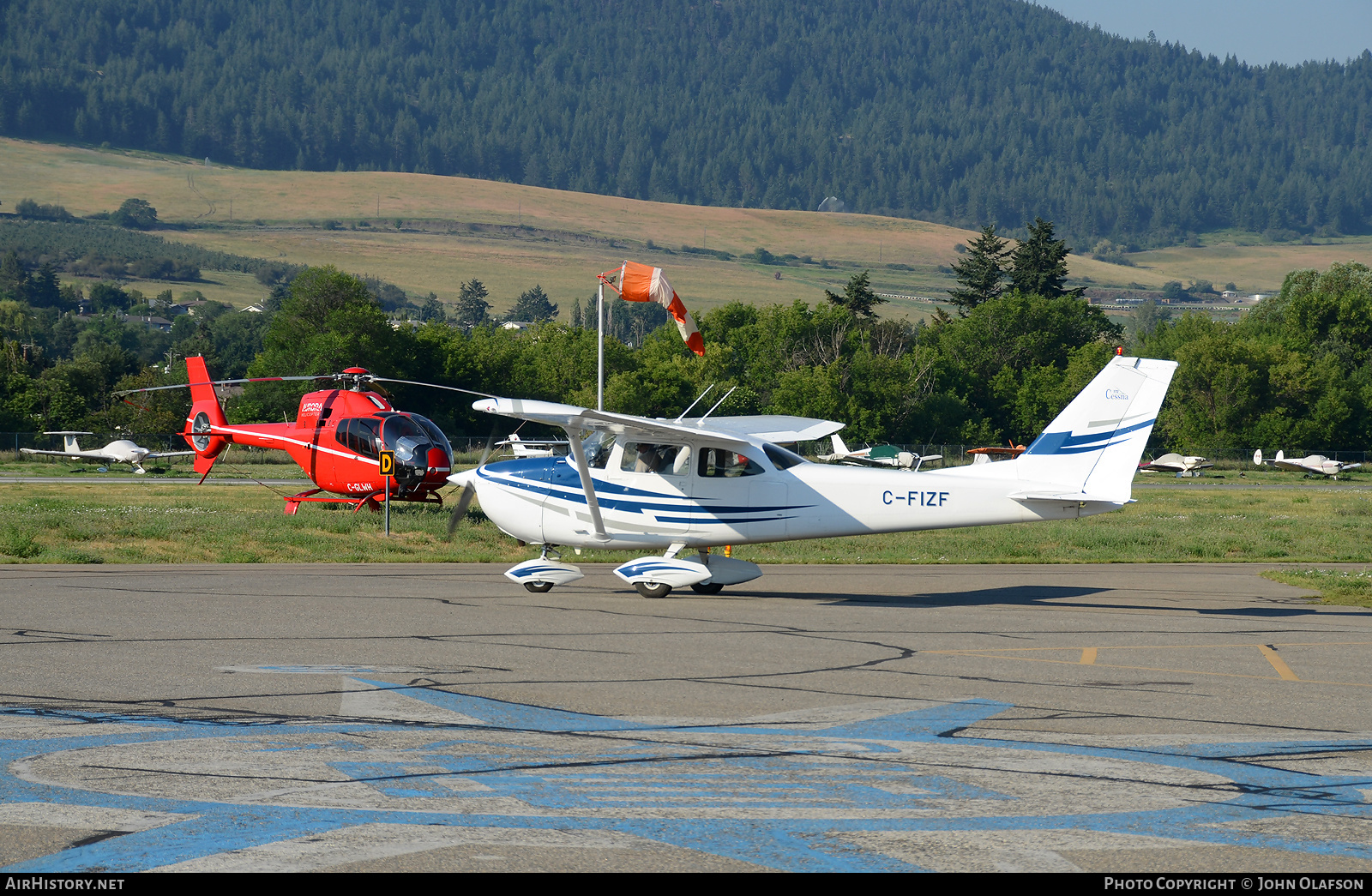 Aircraft Photo of C-FIZF | Cessna 172H Skyhawk | AirHistory.net #373583