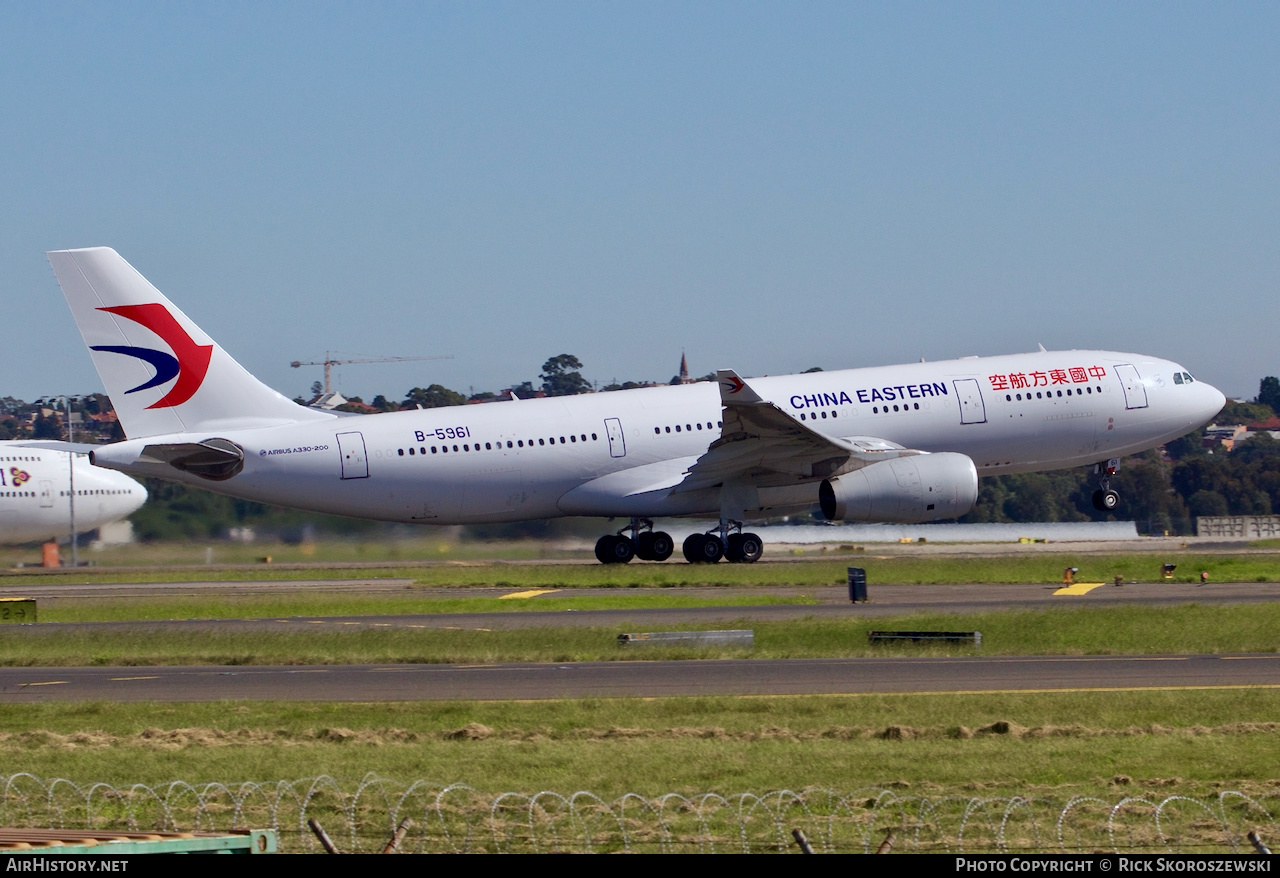 Aircraft Photo of B-5961 | Airbus A330-243 | China Eastern Airlines | AirHistory.net #373601