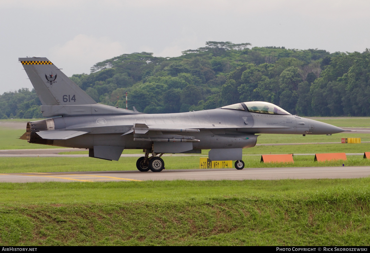 Aircraft Photo of 614 | General Dynamics F-16C Fighting Falcon | Singapore - Air Force | AirHistory.net #373707