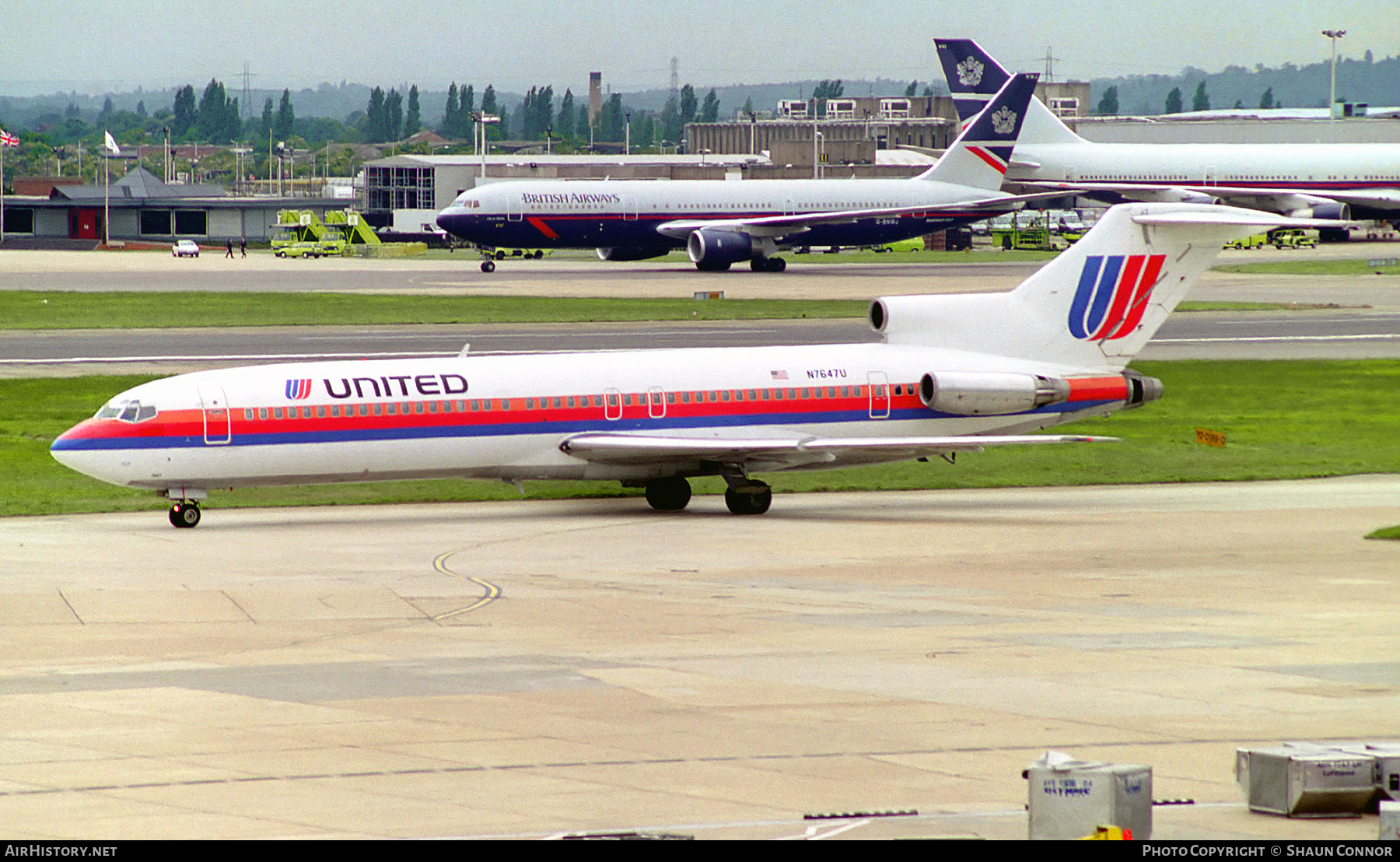Aircraft Photo of N7647U | Boeing 727-222 | United Airlines | AirHistory.net #373756