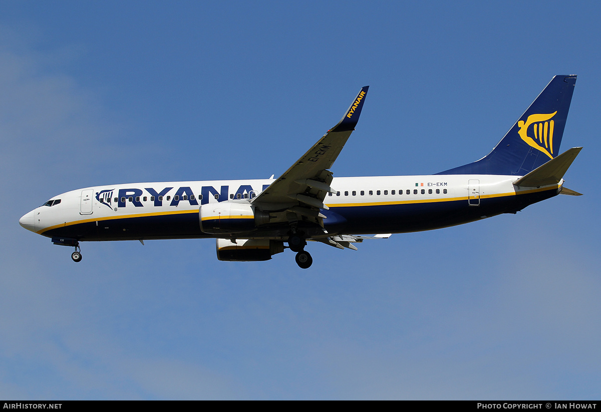 Aircraft Photo of EI-EKM | Boeing 737-8AS | Ryanair | AirHistory.net #373757