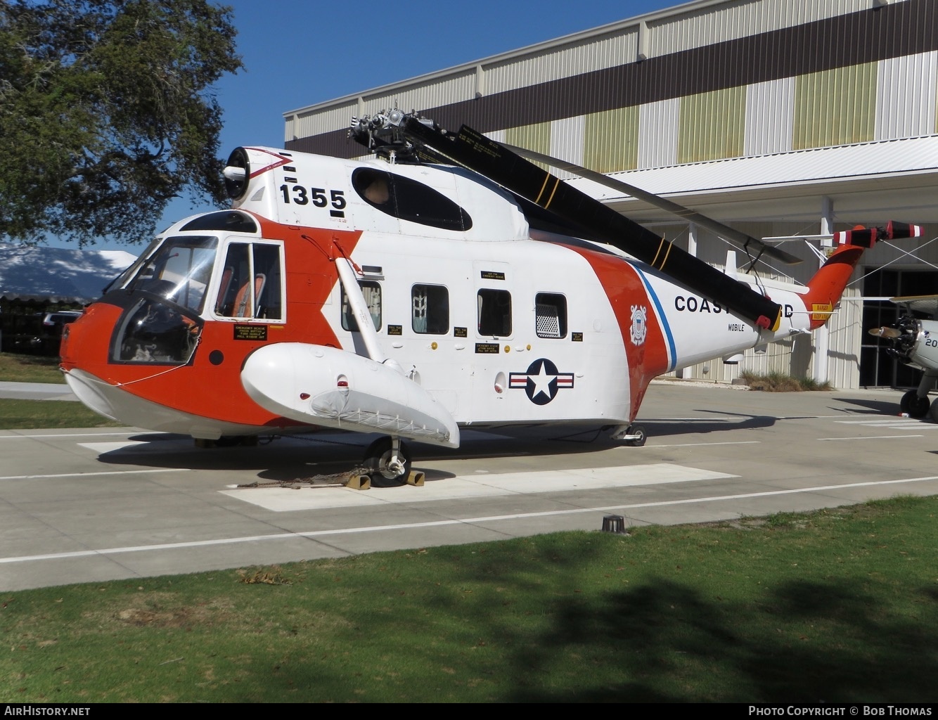 Aircraft Photo of 1355 | Sikorsky HH-52A Seaguard (S-62A) | USA - Coast Guard | AirHistory.net #373768