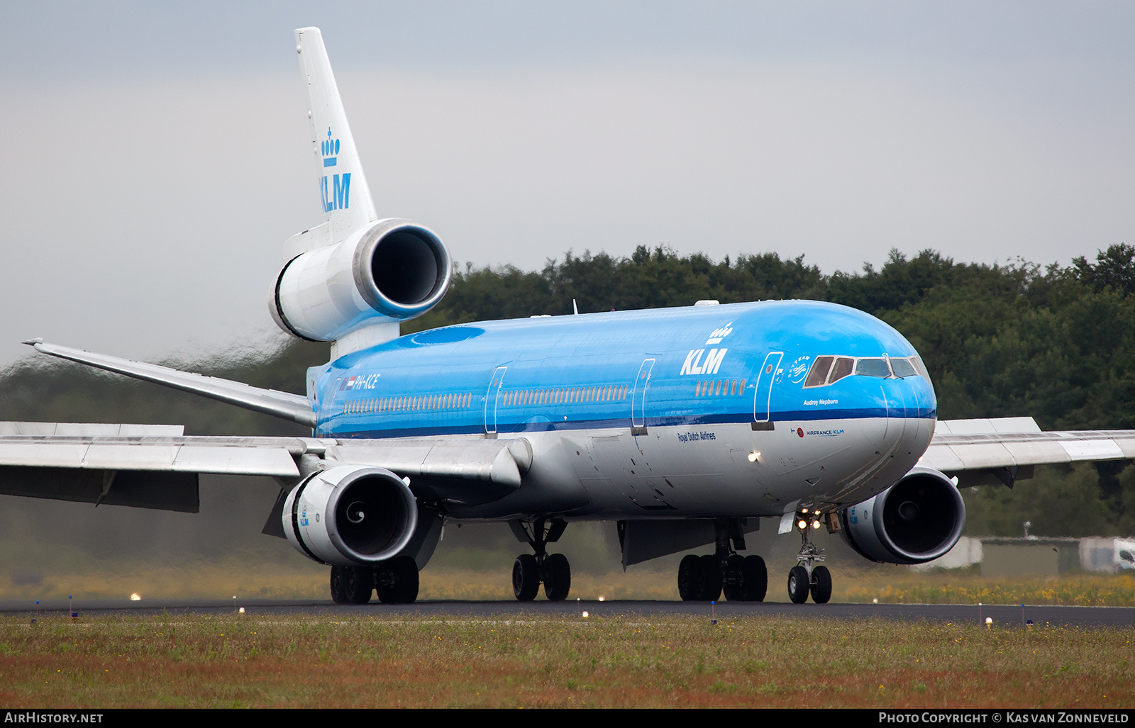 Aircraft Photo of PH-KCE | McDonnell Douglas MD-11 | KLM - Royal Dutch Airlines | AirHistory.net #373782