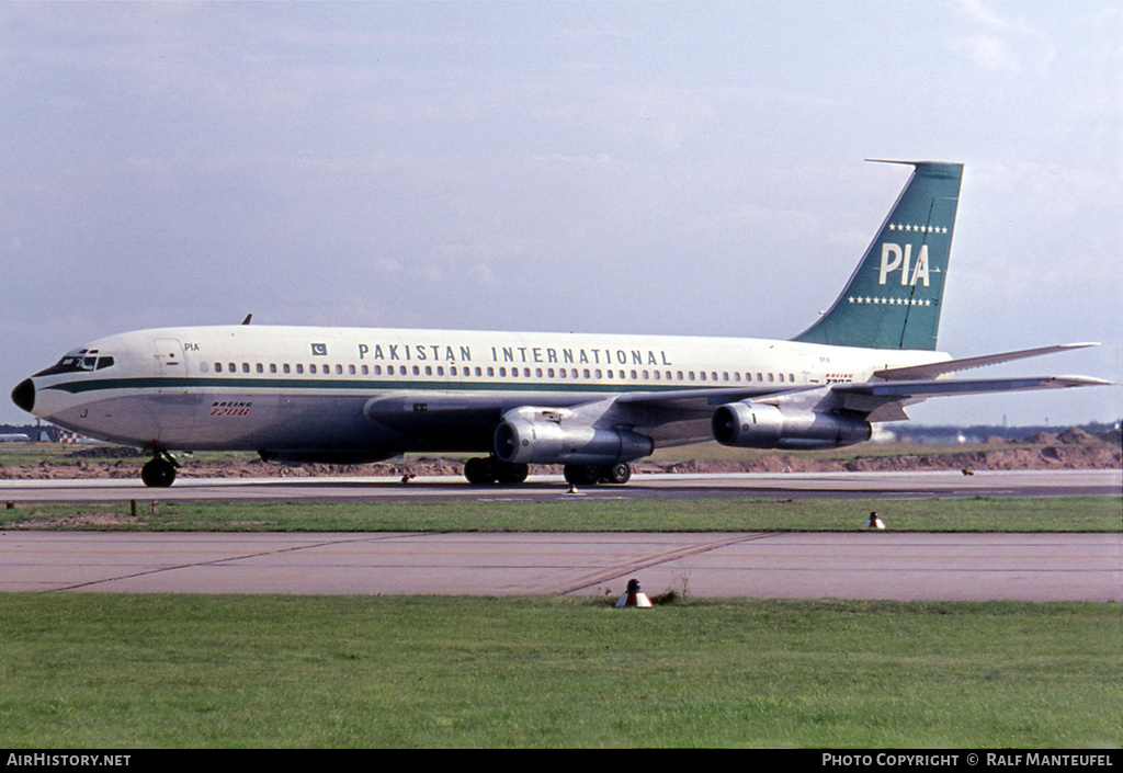 Aircraft Photo of AP-AMJ | Boeing 720-040B | Pakistan International Airlines - PIA | AirHistory.net #373941