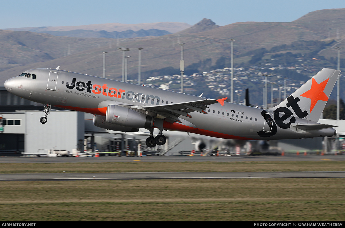 Aircraft Photo of VH-VGR | Airbus A320-232 | Jetstar Airways | AirHistory.net #373968