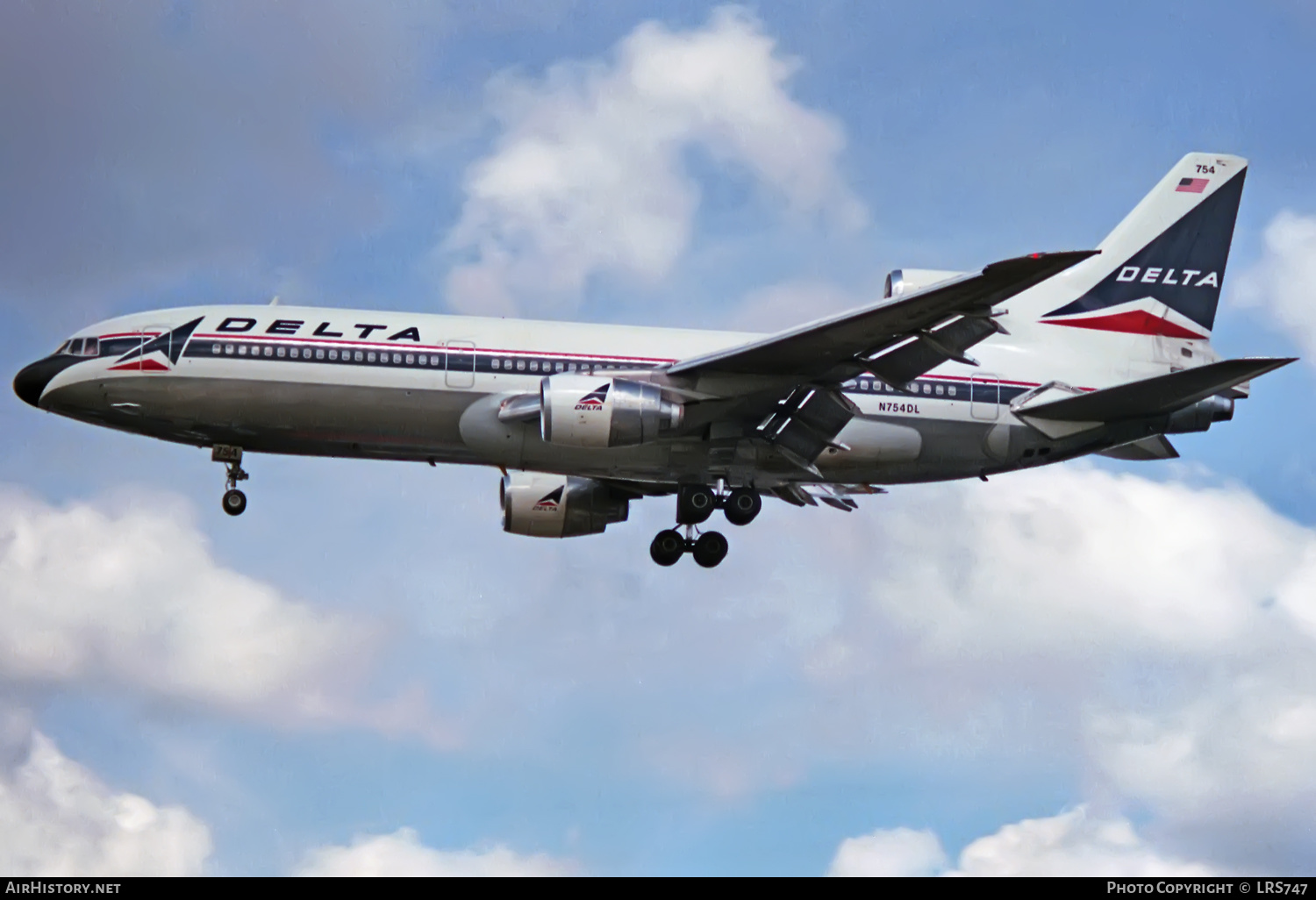 Aircraft Photo of N754DL | Lockheed L-1011-385-3 TriStar 500 | Delta Air Lines | AirHistory.net #373981