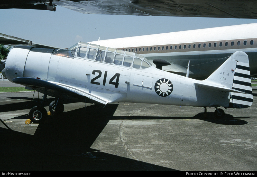 Aircraft Photo of 214 | North American AT-6A Texan | Taiwan - Air Force | AirHistory.net #374081