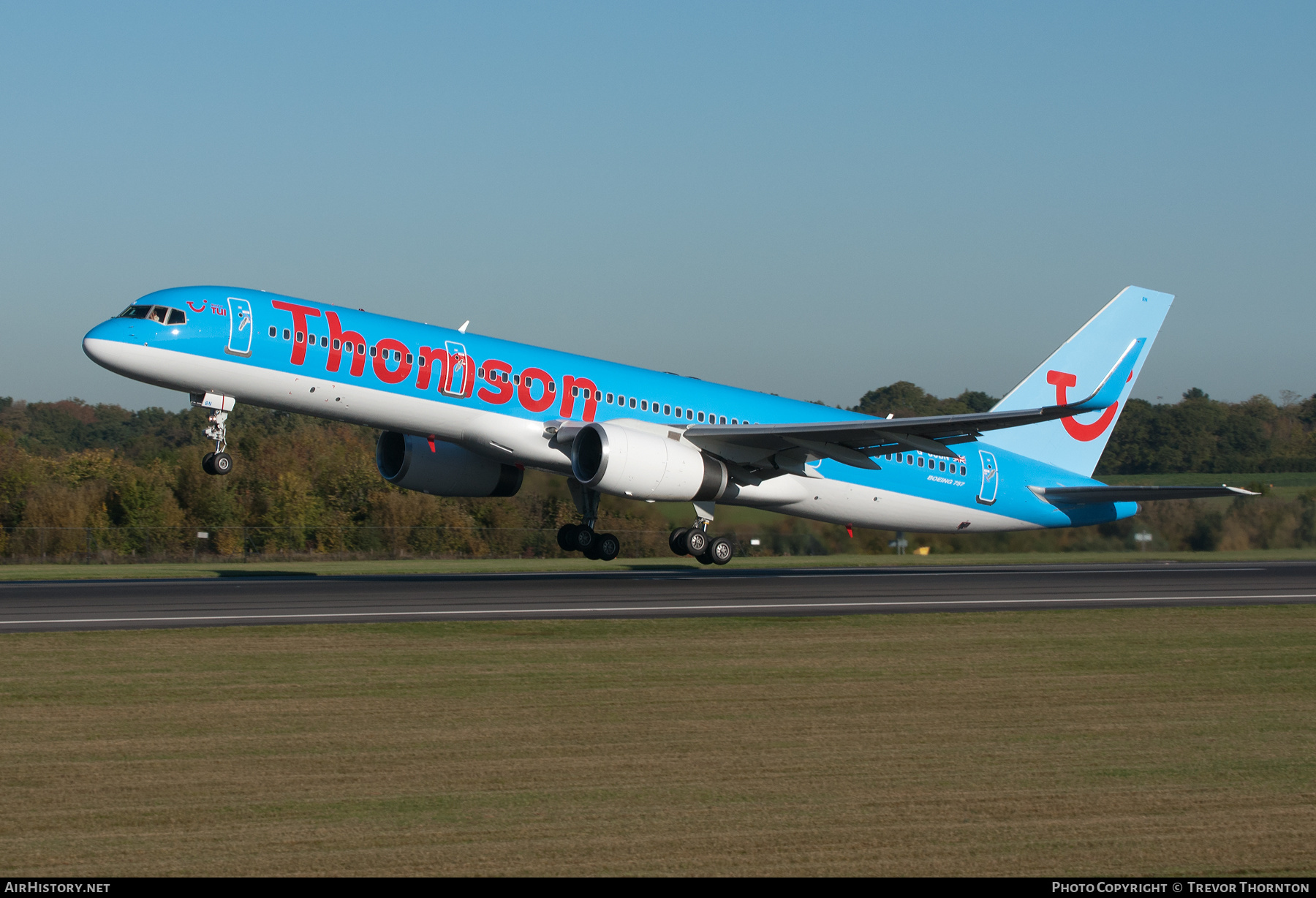 Aircraft Photo of G-OOBN | Boeing 757-2G5 | Thomson Airways | AirHistory.net #374103