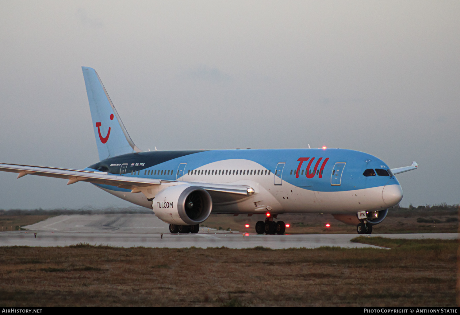 Aircraft Photo of PH-TFK | Boeing 787-8 Dreamliner | TUI | AirHistory.net #374192