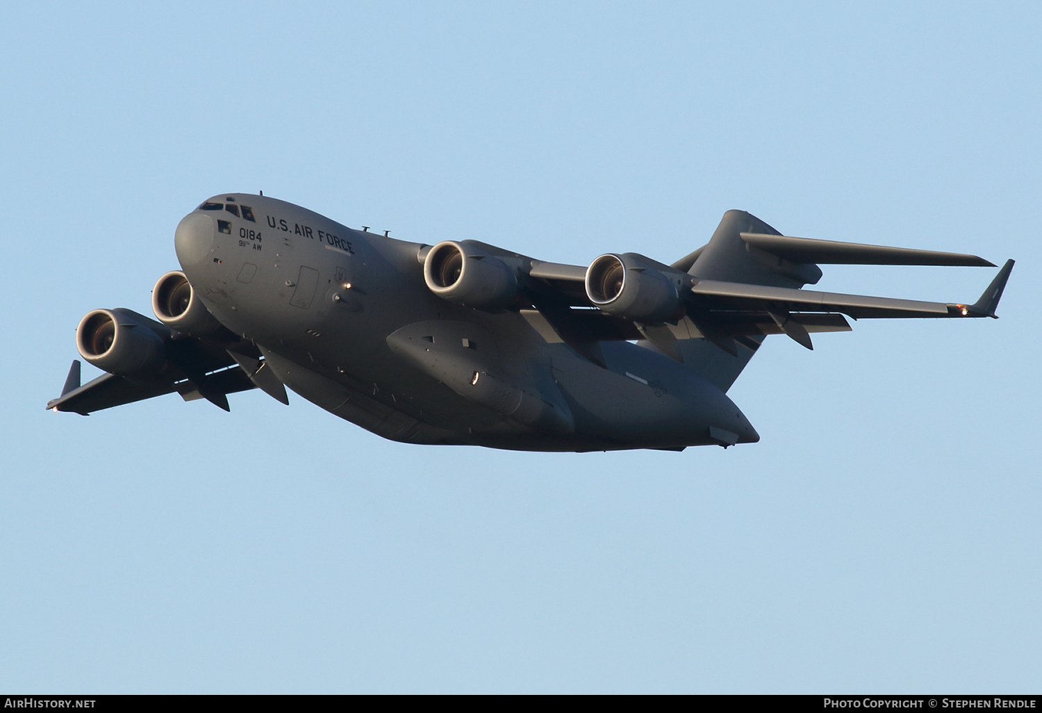 Aircraft Photo of 00-0184 / 00184 | Boeing C-17A Globemaster III | USA - Air Force | AirHistory.net #374321