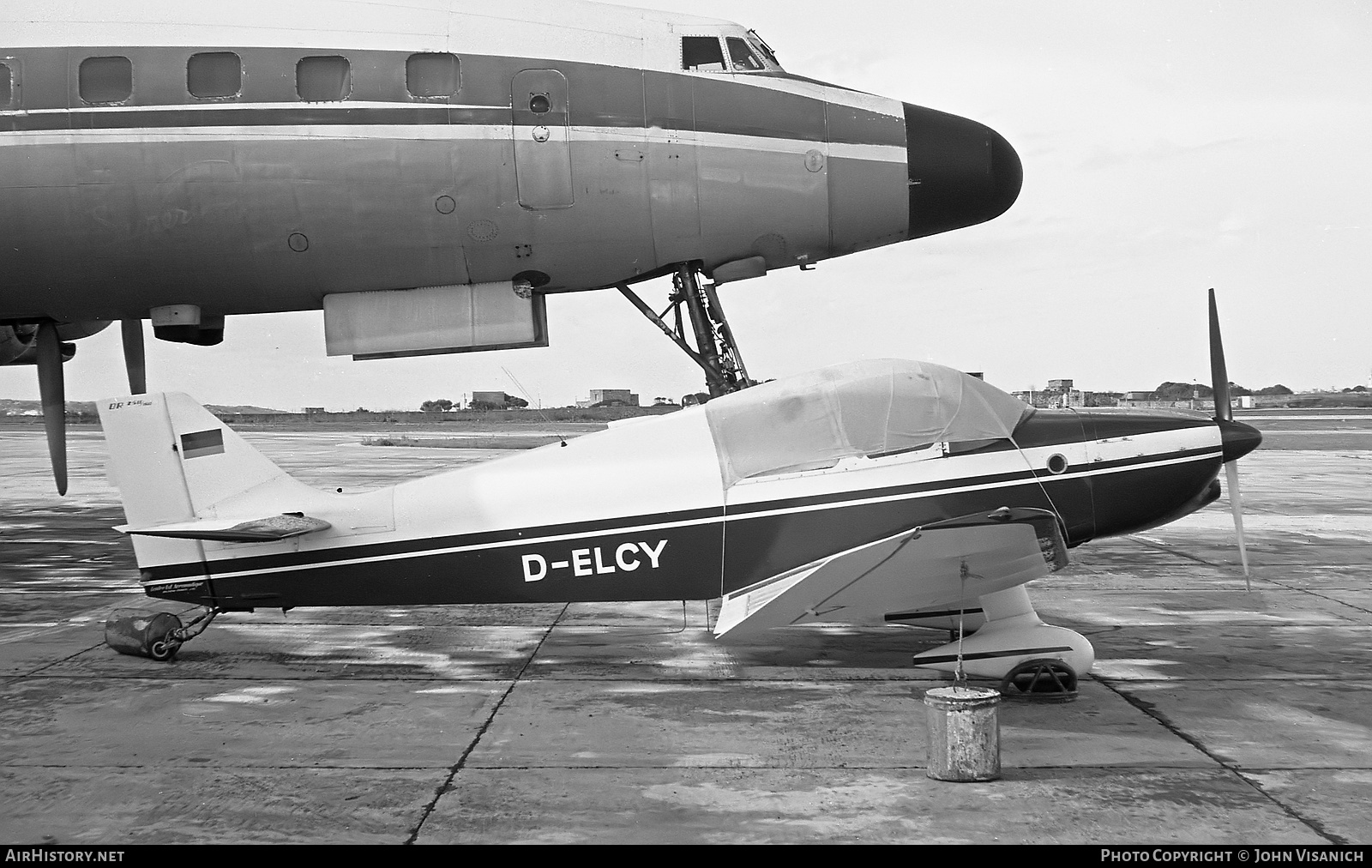 Aircraft Photo of D-ELCY | Jodel DR-250/160 Capitaine | AirHistory.net #374325